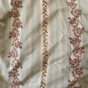 Chaps 500TC Welbourne English Country House Floral Stripe Full Size